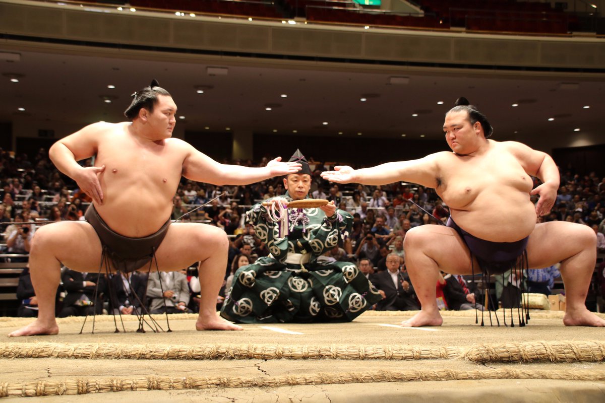 お相撲さんはバーサーカー よく言う お相撲さんの体は脂肪じゃなくて筋肉なんだよ は間違っている Togetter