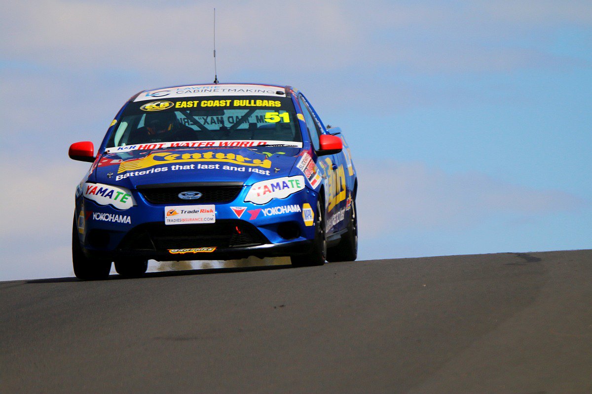 SlidewaysAus's tweet image. PHOTOS! @MaximMotorsport #V8Utes #Bathurst1000 Thursday practice/qualifying &amp;gt;&amp;gt; bit.ly/2gdO64s #vasc
