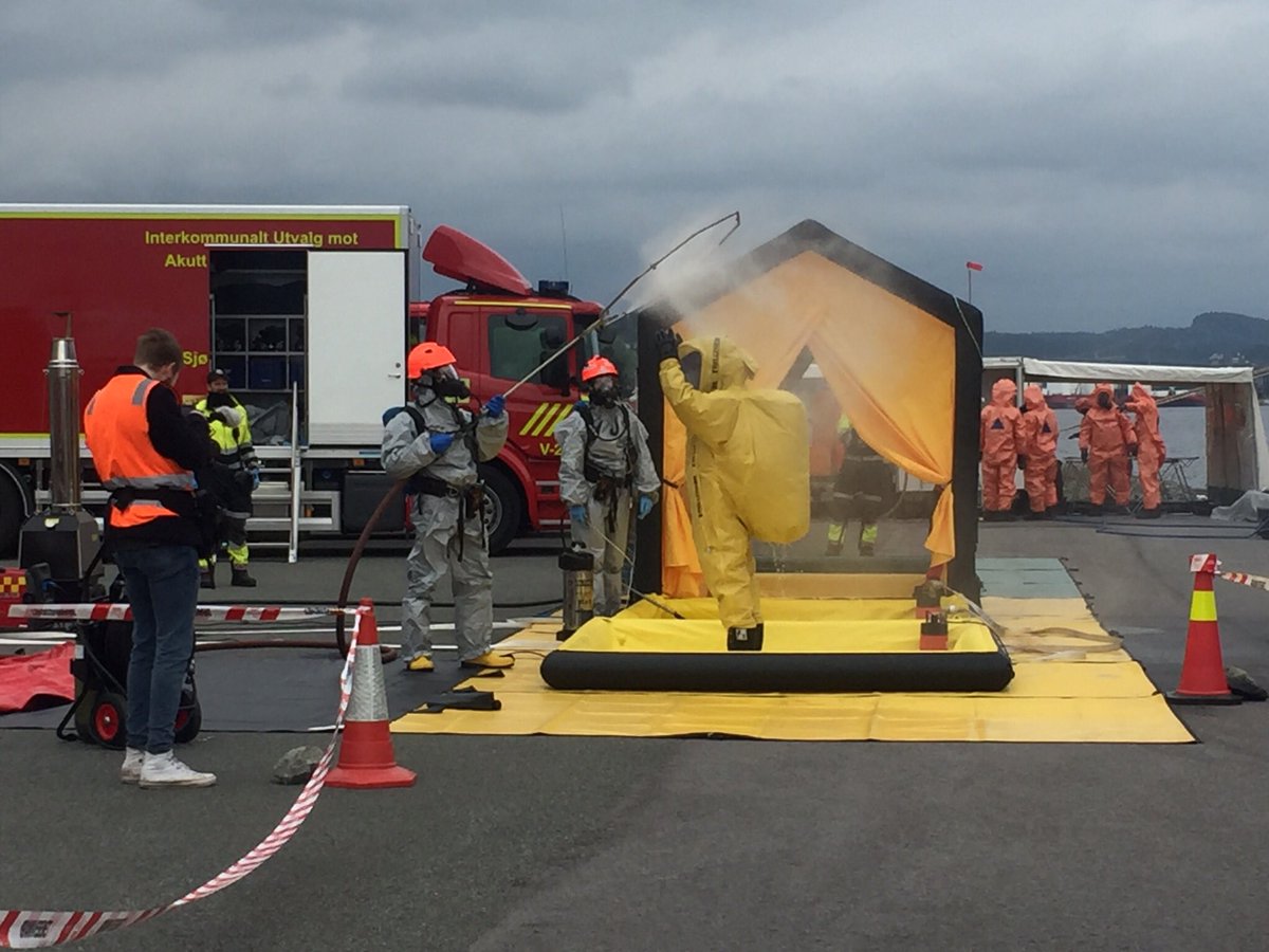 Scope2017_EU's tweet photo. Last weeks exercise showed that together we have well coordinated and competent response teams: https://t.co/KH2RBJ8jhH @shipinsight https://t.co/gIKDbVqI34