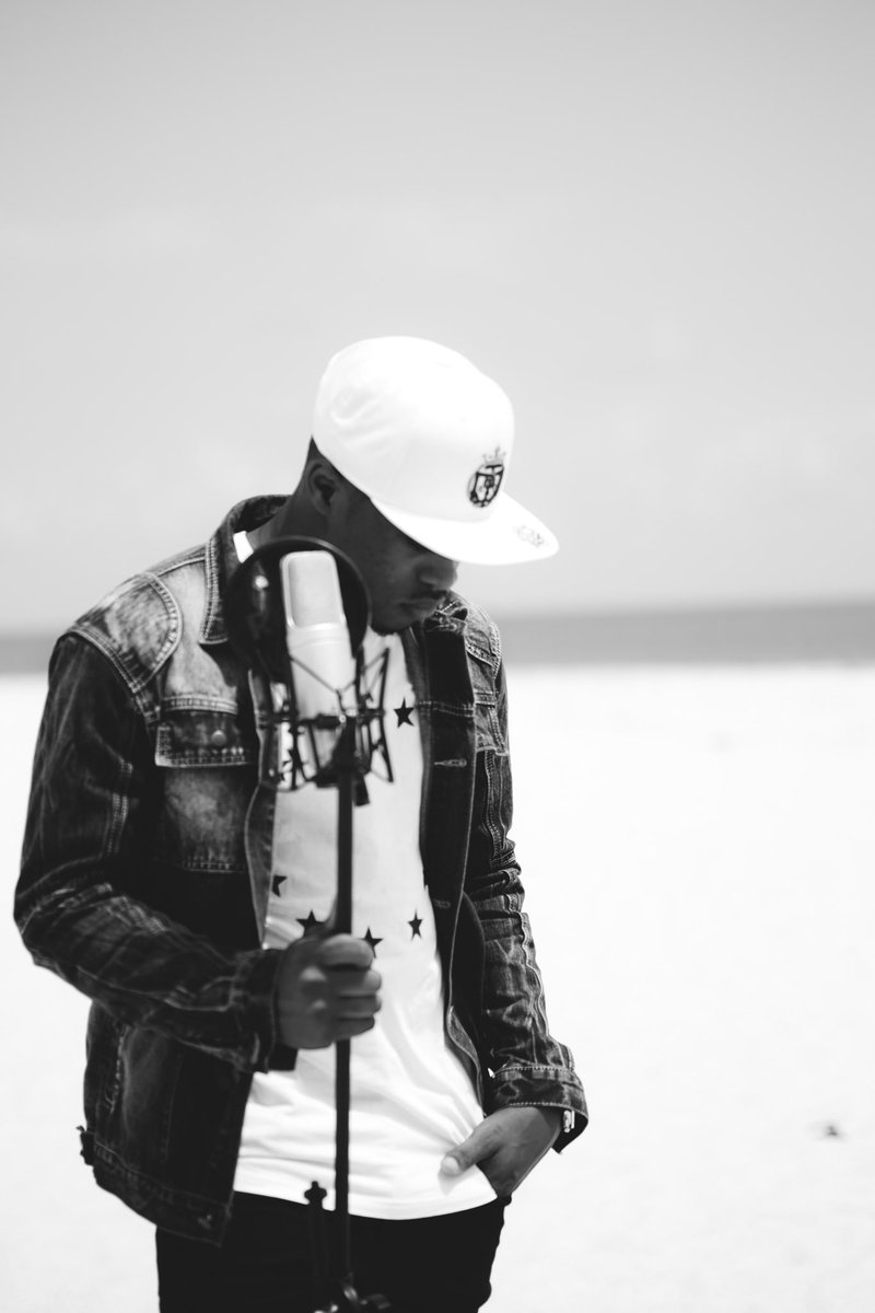 jeff_akoh's tweet photo. When I was just a little boy, I dreamed they’d play my song on the radio, Shokolokobangoshe. Get that new new from your Boy #TMC #tmpl https://t.co/Bt5ytehU1f