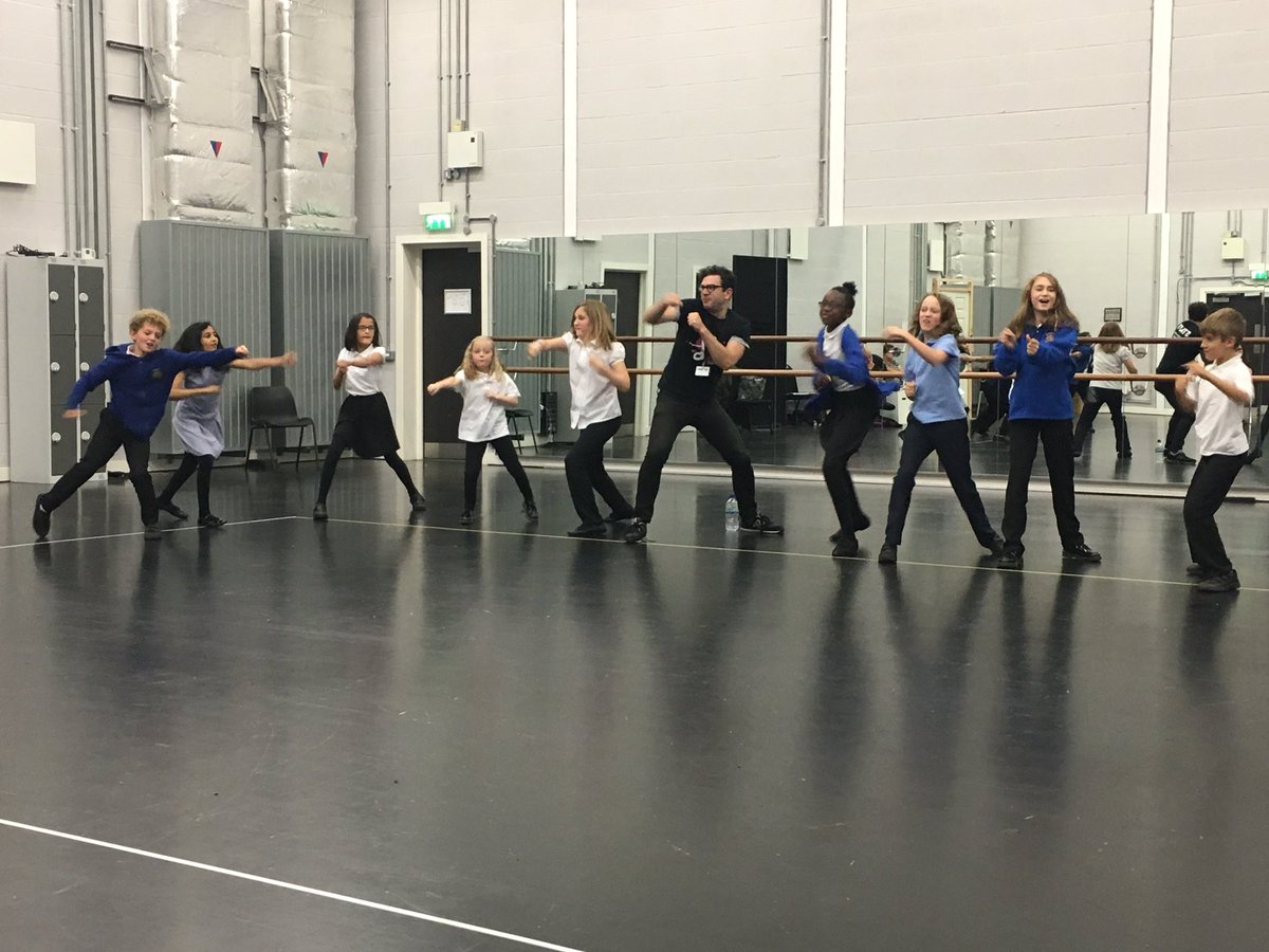 KWeston06's tweet photo. The Hamlet cast had an amazing experience in their workshop today. Lots to take away and work on. #Hamlet2017 #SSF @SSF_UK https://t.co/ts8tcBRFDF