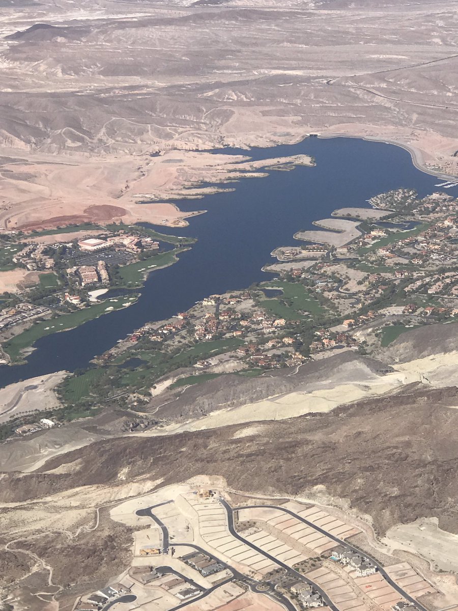 mchedwards's tweet image. #VegasStrong #RFConvention2017