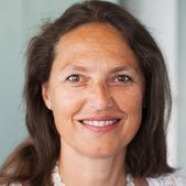 cmgessier's tweet photo. Soirée #AcselR17 "Le #digital peut nous faire mourir" dixit Muriel BARNEOUD Dir Engagement sociétal @GroupeLaPoste @AcselDigital https://t.co/5EsxgCwRLn