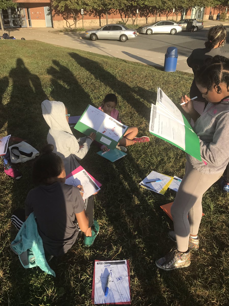 APSDrewGOTR's tweet photo. What makes up your star? Each bracelet is a lap! @GOTRNOVA @APSDrew #gotr #stronggirls #starpower #gotrnova https://t.co/BwPF3vwHMG