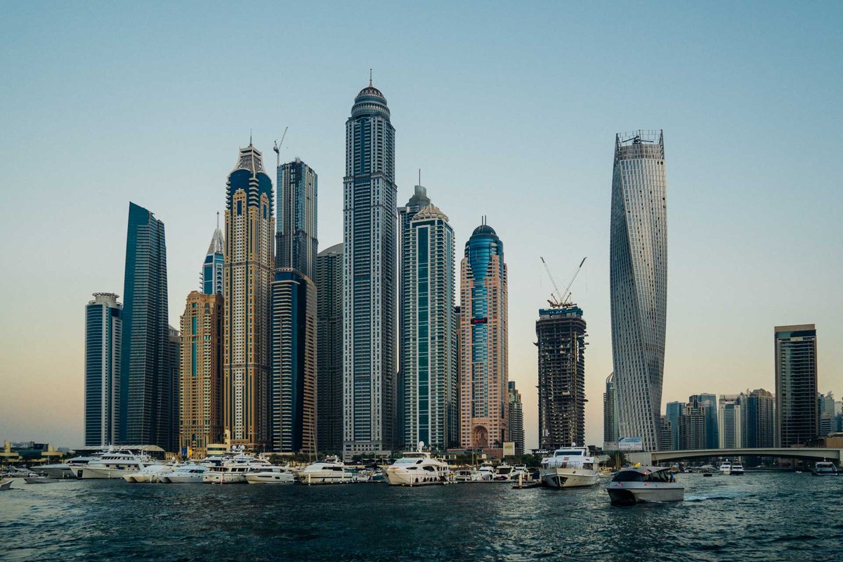 TenderRide's tweet photo. #Rent a #boat on #Tender app and enjoy an afternoon cruise around #Dubai's famous #landmarks. #dubaiholiday #boatrental https://t.co/dut4zsrbAU
