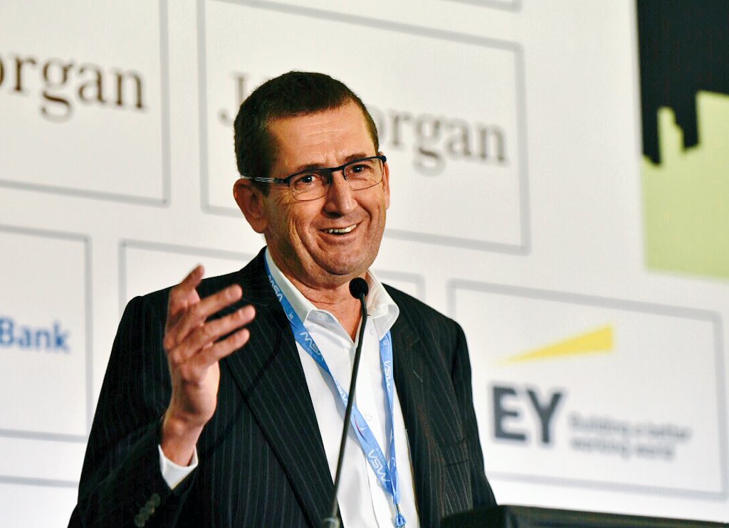 WvdMPhotography's tweet photo. Jacinto Rocha calling @zbswanepoel “Bernie Zwanepoel” #funny @joburgindaba #JI17 #miningconversations #panelists https://t.co/nkXs0tgsDG
