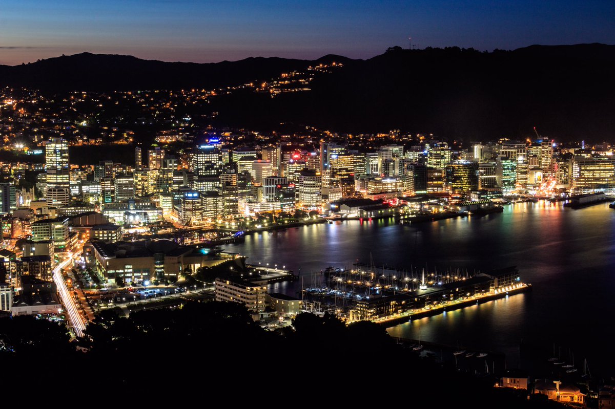 FurtherPursuit's tweet photo. Beautiful #Wellington. #NZMustDo #ThePhotoHour #NewZealand https://t.co/fBbMXUO6Ys