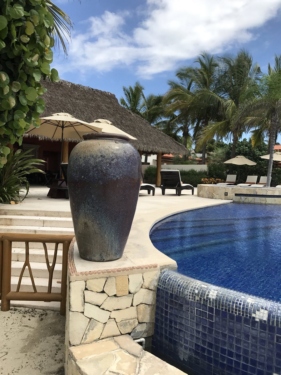 Always on the job! On my honeymoon, walking along the beach and spotted this! A fine looking pot, a great statement piece <a href="/ThePotCompany/">The Pot Company</a> 😎🌴🌮