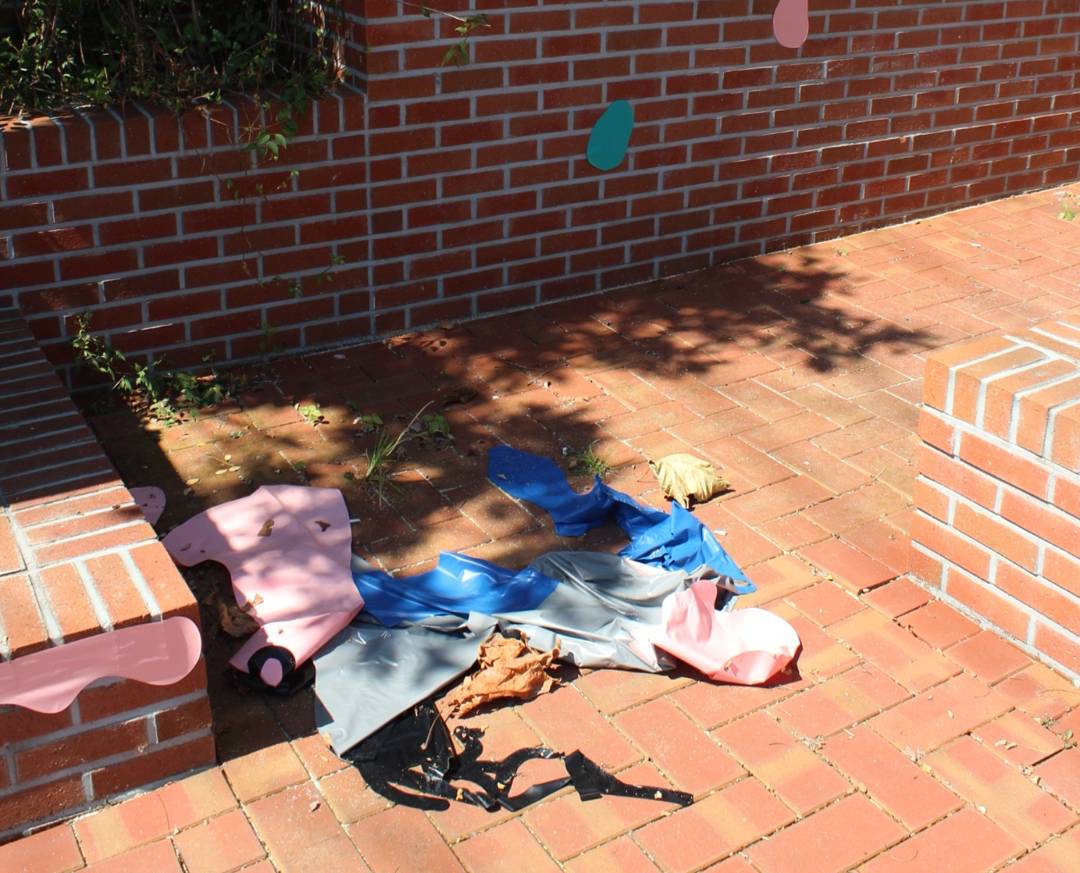 시트지 작품... 안녕...