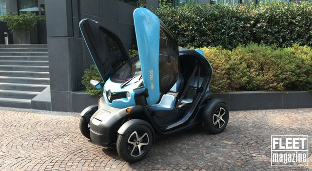Fleet_Magazine's tweet photo. L'elettrico in azienda? Con @renaultitalia #Enegan sarà un po' più semplice! 👔🔌

➡️ https://t.co/Ei6SL0UoqA https://t.co/94XohZgnkX