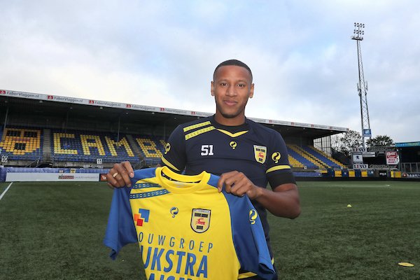 HE'S BACK! 💪 Furdjel Narsingh sluit per direct aan bij de eerste selectie en heeft een contract getekend voor 1️⃣ seizoen. #Cambuur