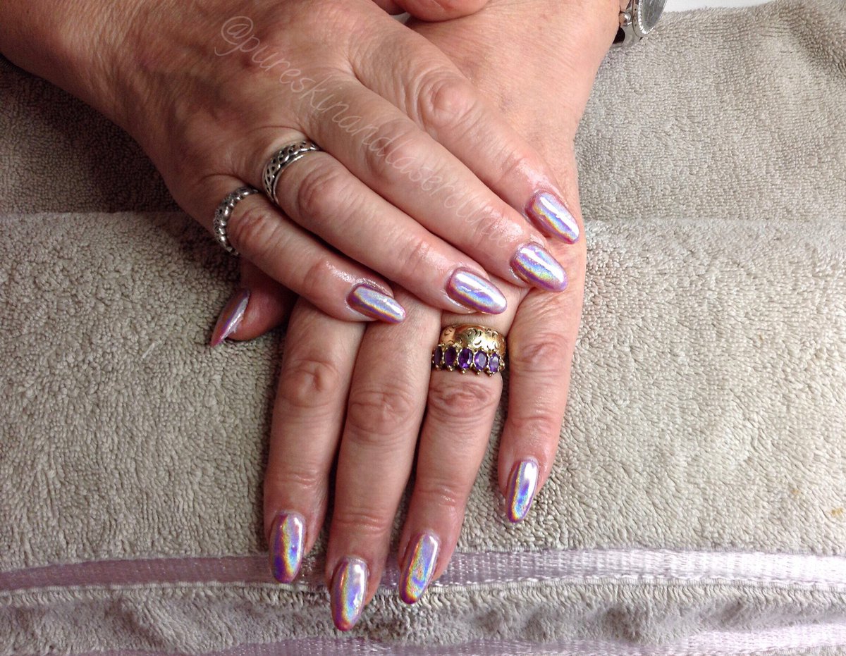 Pure_Skin_Laser's tweet photo. Pretty unicorn nails💅🏼🦄  #nails #extensions #holographic #gel #prettypink https://t.co/3cbz9vYhwG