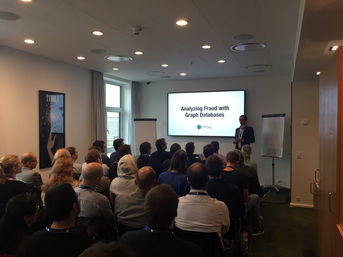 Analyising fraud with #neo4j with <a href="/dmontag/">David Montag</a> at #graphtalk #cph