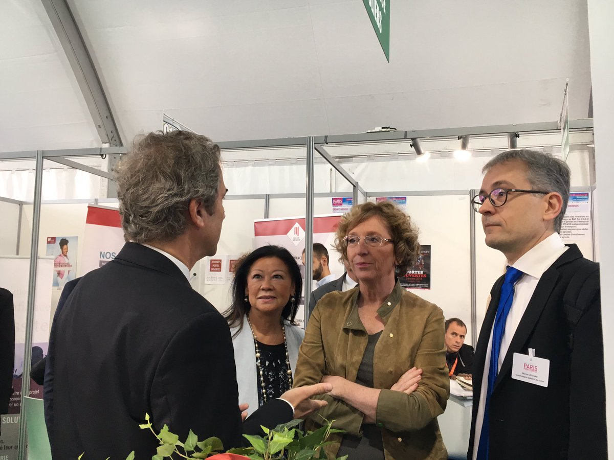 FESP_SERVICES (@fesp_services) on Twitter photo Merci à <a href="/murielpenicaud/">Muriel Pénicaud</a> ministre du #Travail pour cet échange avec <a href="/FESP_SERVICES/">FESP_SERVICES</a> sur le potentiel d'#emplois des services à la personne lors de sa visite au <a href="/carrefouremploi/">Carrefours pour l'Emploi</a> #paris #chomage #metiers #sap #domicile #formationpro Merci à <a href="/murielpenicaud/">Muriel Pénicaud</a> ministre du #Travail pour cet échange avec <a href="/FESP_SERVICES/">FESP_SERVICES</a> sur le potentiel d'#emplois des services à la personne lors de sa visite au <a href="/carrefouremploi/">Carrefours pour l'Emploi</a> #paris #chomage #metiers #sap #domicile #formationpro