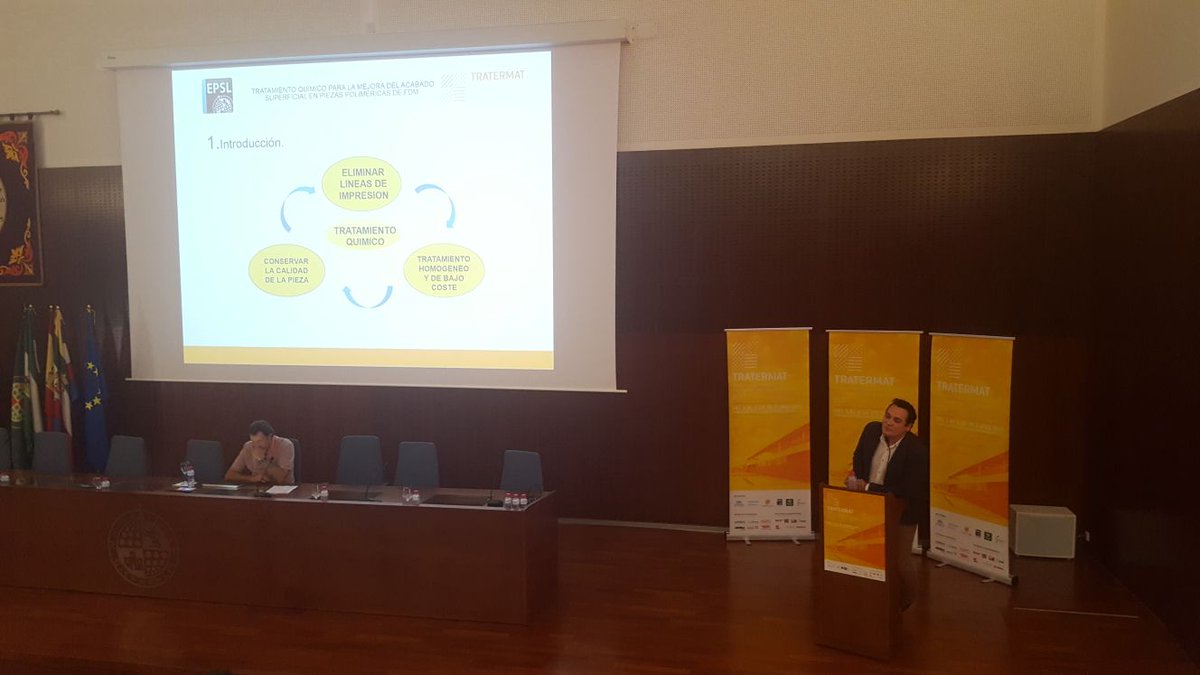 tratermat2017's tweet photo. En concreto, Juan María Terrones, director del departamento de Materiales de @cetemet, ha sido el encargado de exponer en #Tratermat2017 https://t.co/zxPhdD70pi