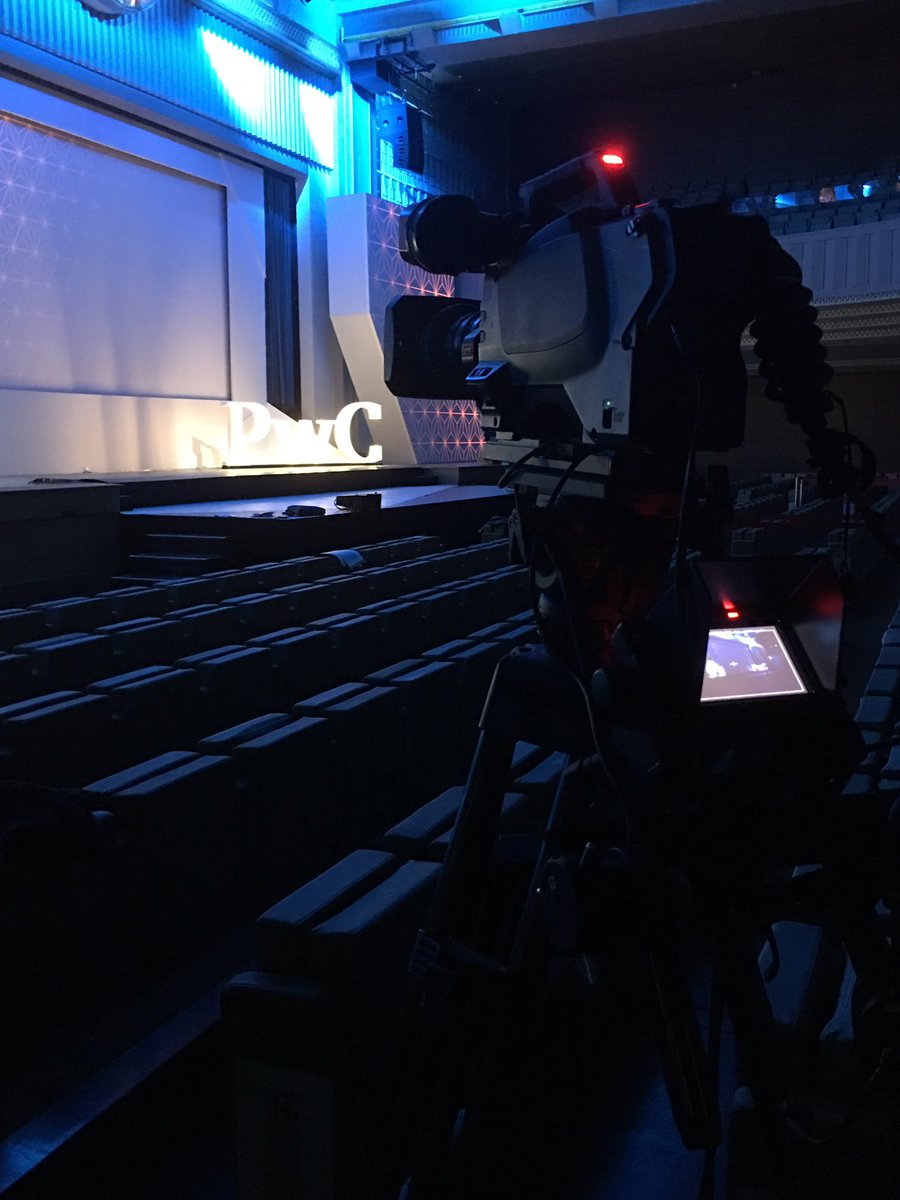 #pwcconvention H-3 : vision 2022 et des surprises pour les 1200 managers de <a href="/PwC_France/">PwC France</a>