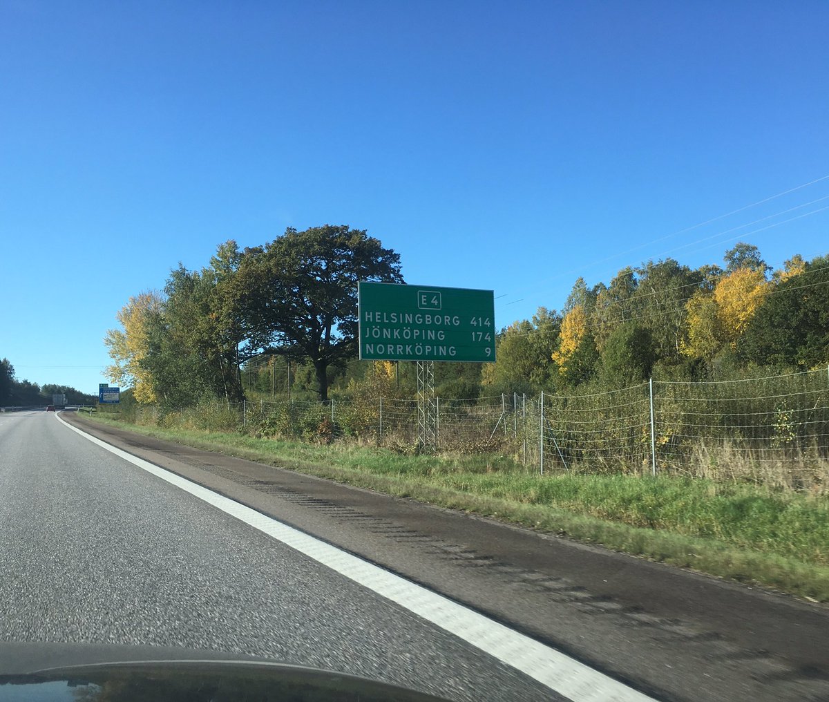 trappolatwo's tweet photo. På vägen #guidamamma #ontheroad https://t.co/hfFWxRKXMt
