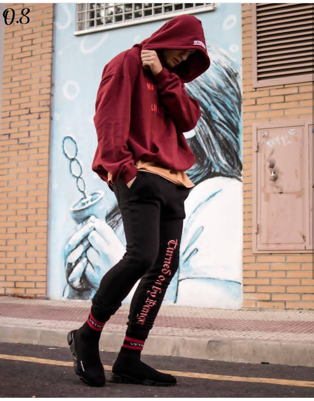 outfitsociety on X: Vet&Ciaga @Vetements #outfit @BALENCIAGA