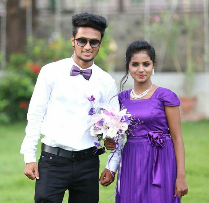 FelinaMani's tweet photo. Sandy Anna wedding la edutha pic.. 
Avlo than.. Vera onnum illa.. 😜😜 https://t.co/CMta7eQcC1