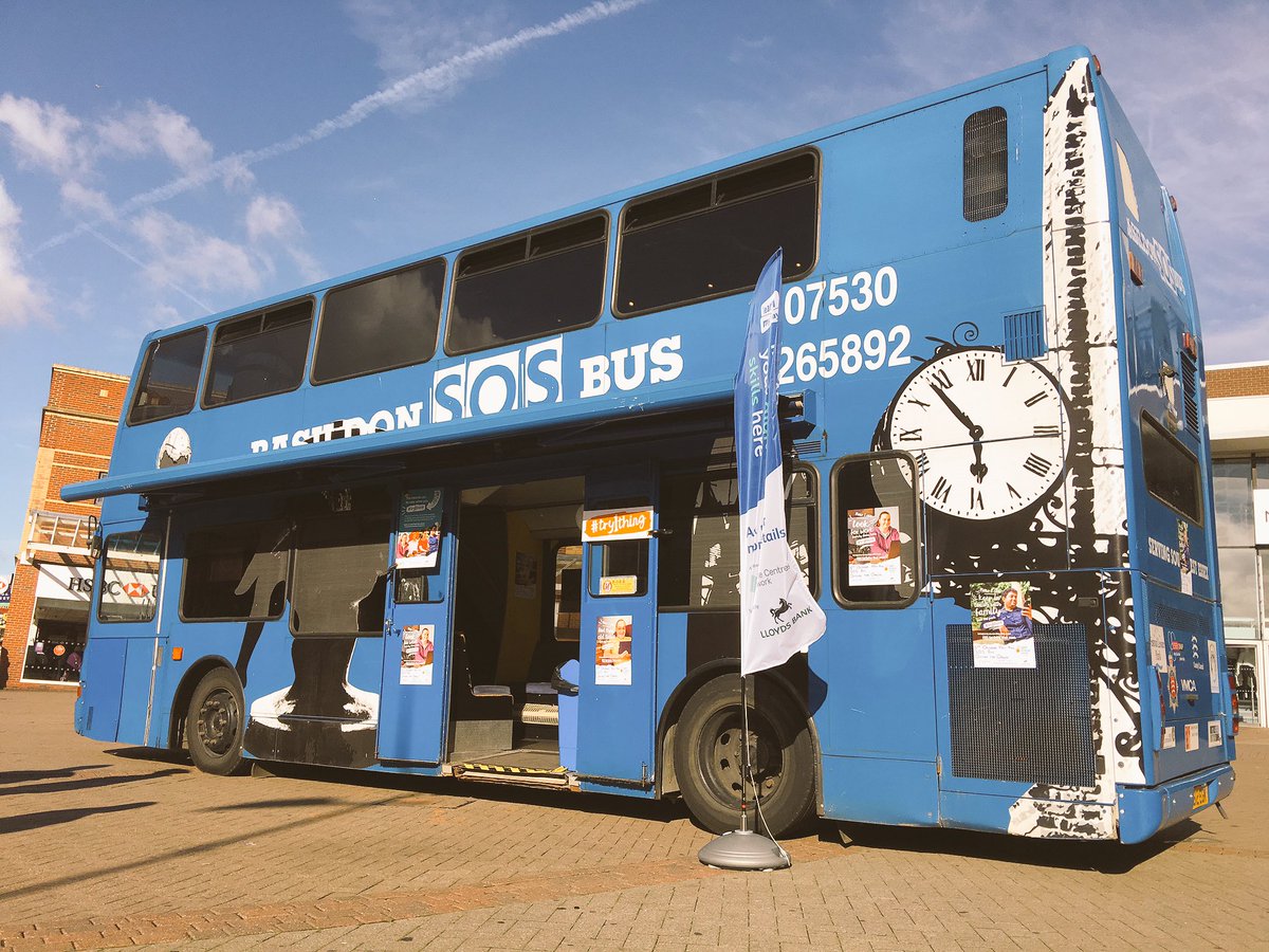 sosbusproject's tweet photo. #try1thing .... SOS Bus being used today in #southend by @SouthEssexHomes as a base to help people get online! https://t.co/g0tjGRt2rr