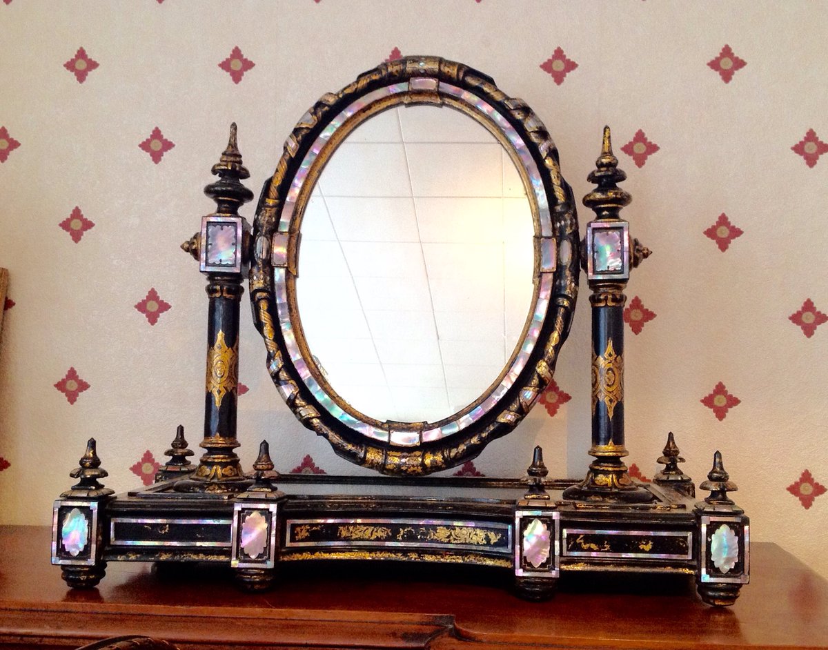 eversleybarn's tweet photo. #highvictorian #victorian #antique #tablemirror #ebonised #motherofpearl £1200 #antiques #antiquemirror #mirrors https://t.co/25YaSK4JmM https://t.co/I6Sezi2T1Z