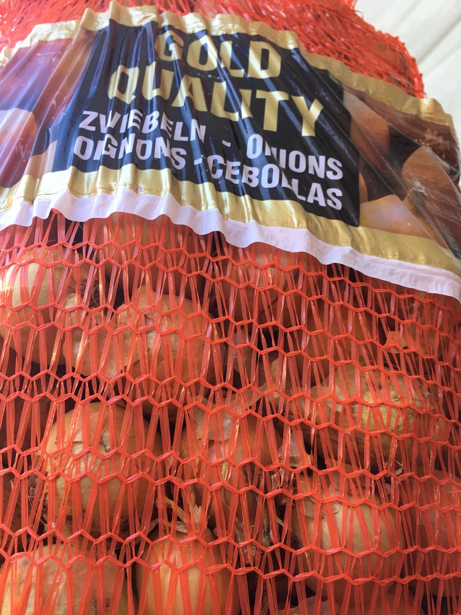 ukterry's tweet photo. Pickling onions have arrived at Mr Emment’s Emporium #picklingonions#camberley https://t.co/HZCG7b4woh