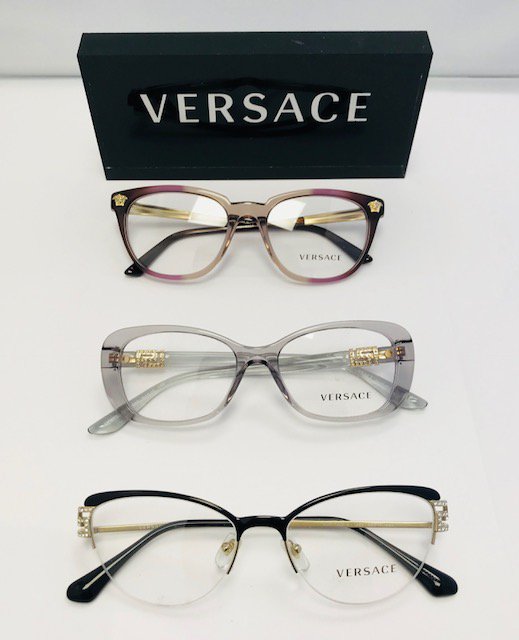 AstonsOptique's tweet photo. Love the Beautiful Details on the Versace eyewear collection 
#eleganceiskey #versace #astonsoptique #eyewear @Luxottica @versace https://t.co/TxyJJPaLo0