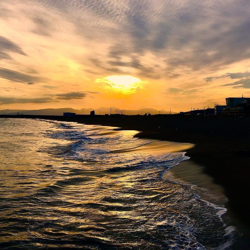 Tam Tim Auf Twitter 茅ヶ崎漁港近辺 堤防付近は釣り禁止でした 神奈川 神奈川県 茅ヶ崎市 中海岸 茅ヶ崎漁港あたり 海 夕焼け 夕焼け空 湘南 湘南の海 堤防は立ち入り禁止 ファインダー越しの私の世界 Iphonese Chigasak T Co Eupnpe59tr T