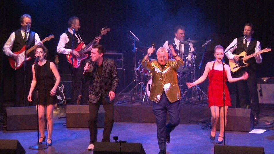 Tonight! <a href="/coretheatresol/">The Core Theatre</a> Diddy David Hamilton takes you back to the 60’s great Live Band and Singers #dontmissit