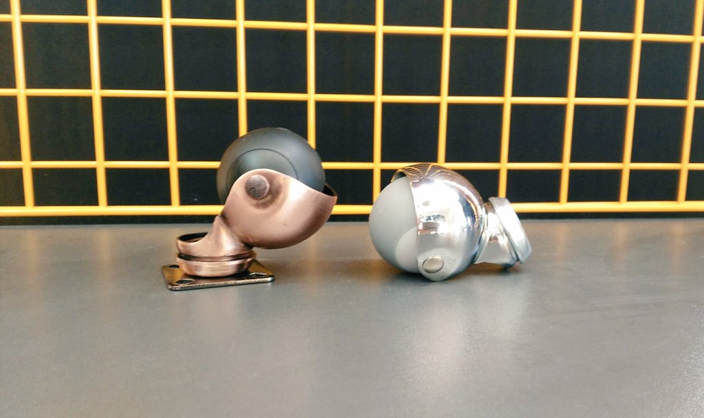 MulticentrOrtiz's tweet photo. Lo prometido es deuda, aquí tenéis algunos de los nuevos modelos de ruedas para muebles. ¡Disponibles en varios tamaños y acabados! https://t.co/lF3pOlkJuB