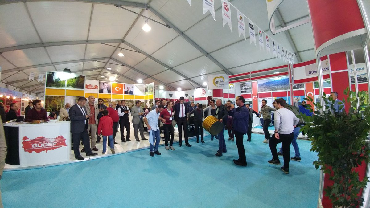 turizmreport's tweet photo. 7. Gümüşhane Tanıtım Günleri’nden Yansıyanlar https://t.co/P0NHBkEmrr #haber #festival #gastronomi https://t.co/HzbhIQuORW