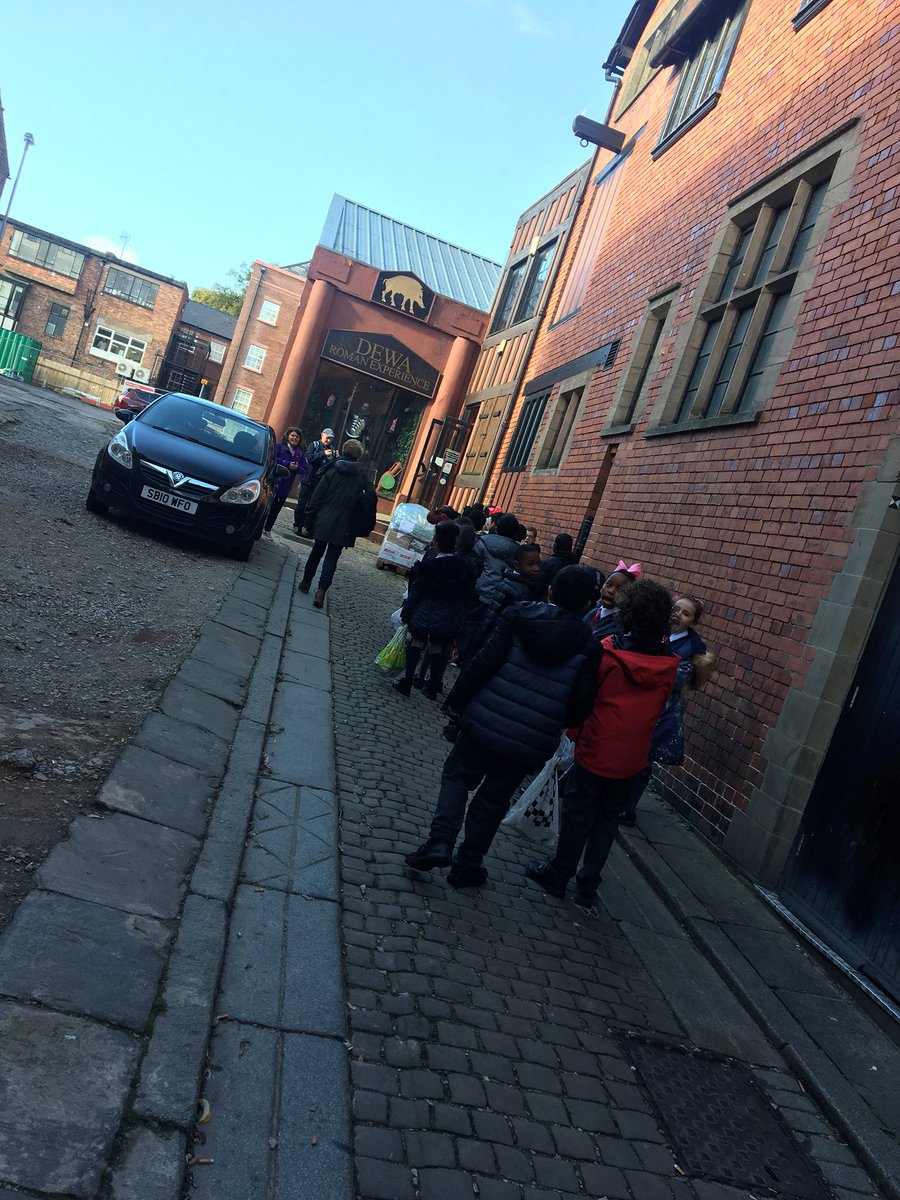 MissKSherman's tweet photo. Class 4 have just arrived at @RomanDewa all ready for a fun filled day learning about the Romans! #pleasantsthistorians @C4Pleasant https://t.co/q8ZgWc5yYL