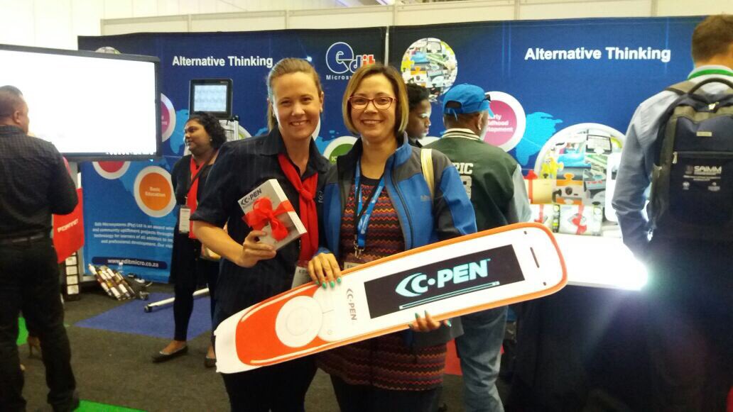SarahFraserSA's tweet photo. Congratulations to the winner of the reader pen @scanningpens @editmicro #readerpen #EduWeekCPT https://t.co/asOtfsaIzJ