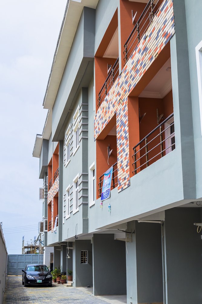 arklandestates's tweet photo. #Tofarati Court, a well constructed 4 bedroom terrance duplex with  a maid's room. #LiveWell https://t.co/NV8da6Wd68