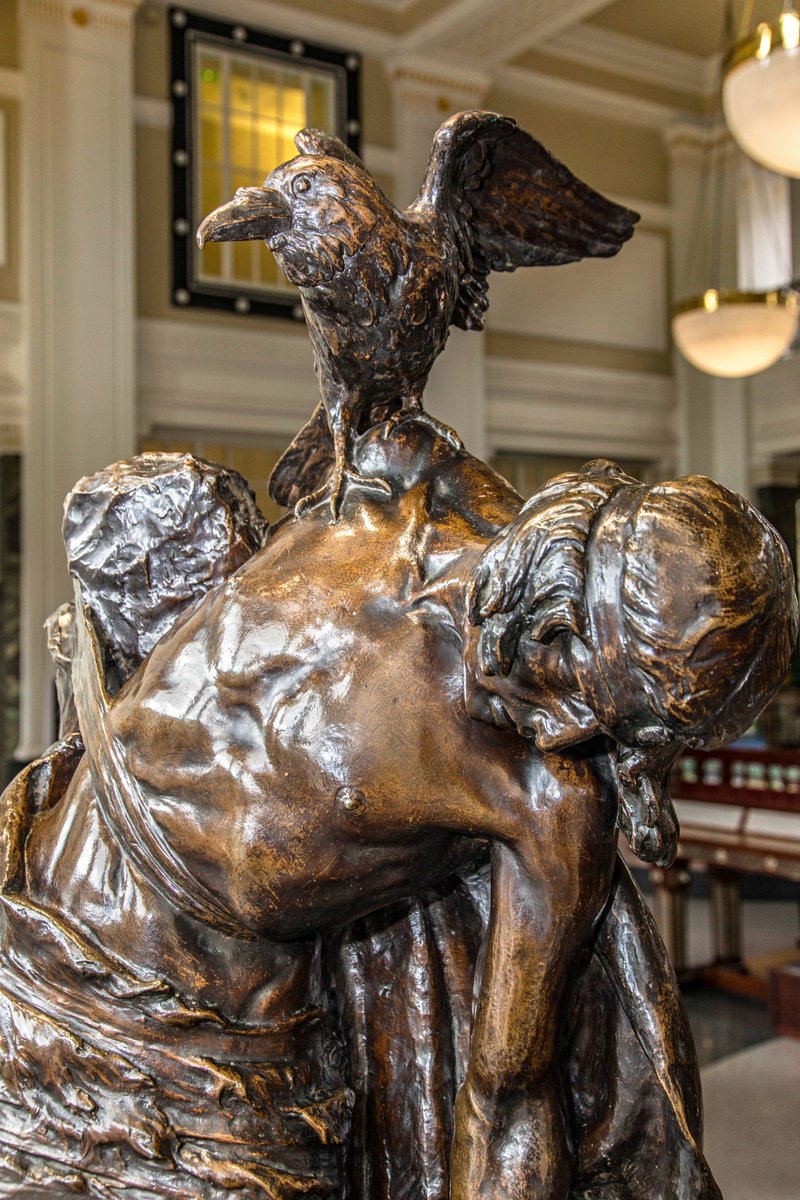 TalkingStatueUK's tweet photo. Please welcome @Sing_London's latest #talkingstatues - Talking Statues Dublin, produced with @Failte_Ireland &amp; launching today! #LoveDublin https://t.co/iYotrKdpDl