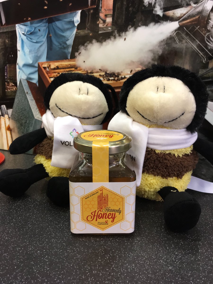 MCVolunteerTeam's tweet photo. Today is the day, our Volition volunteers are jarring the honey+learning enterprise skills 🐝🍯 @ManCathedral @ManCityCouncil @manchesterfire https://t.co/9RpUOh8Q6j
