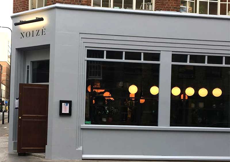 SquareMeal's tweet photo. The former #Dabbous site has been replaced with a restaurant inspired by the Loire Valley region of France 🇫🇷 https://t.co/r0h5tvyA5z https://t.co/nRr64APe33