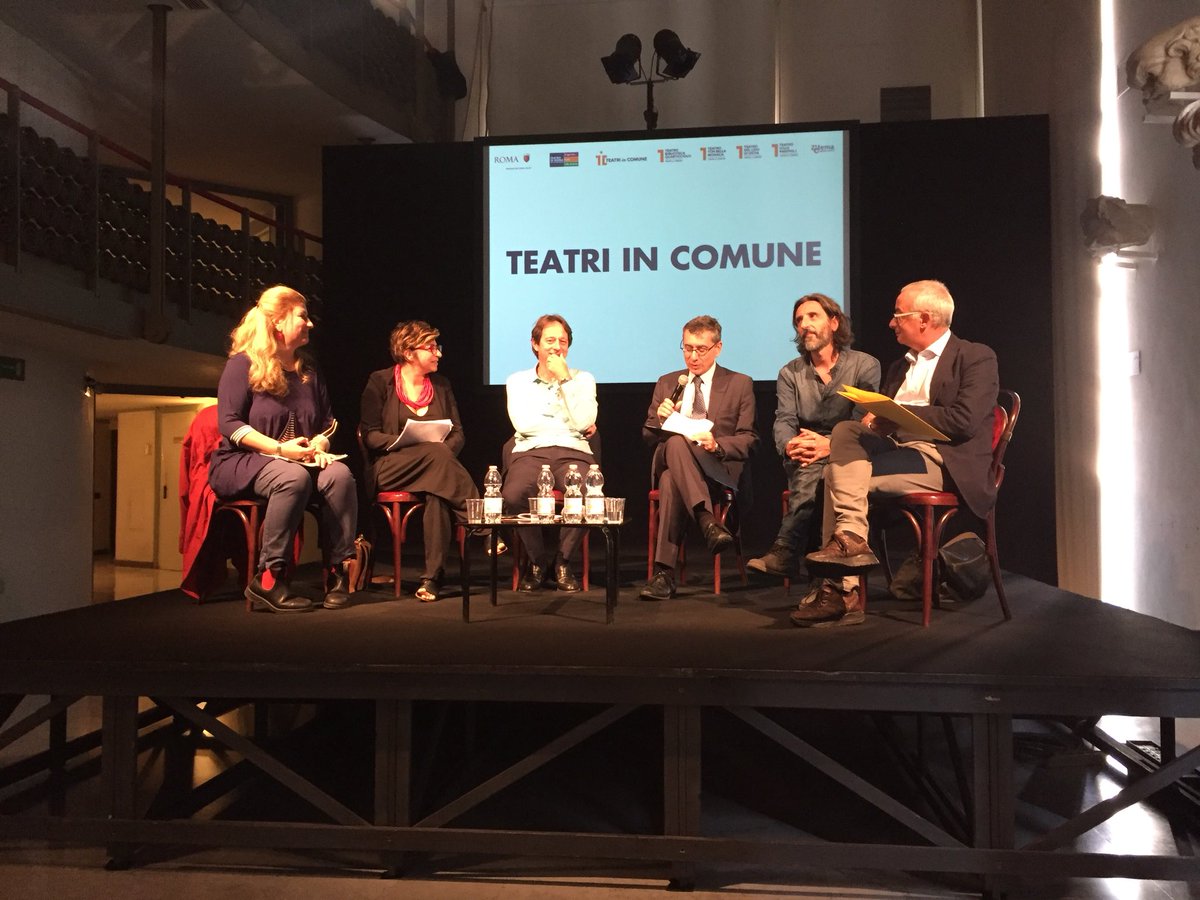 È in corso la conferenza stampa di presentazione della programmazione dei <a href="/TeatriinComune/">TeatriinComuneRoma</a> <a href="/veronicacrucian/">veronica cruciani</a>