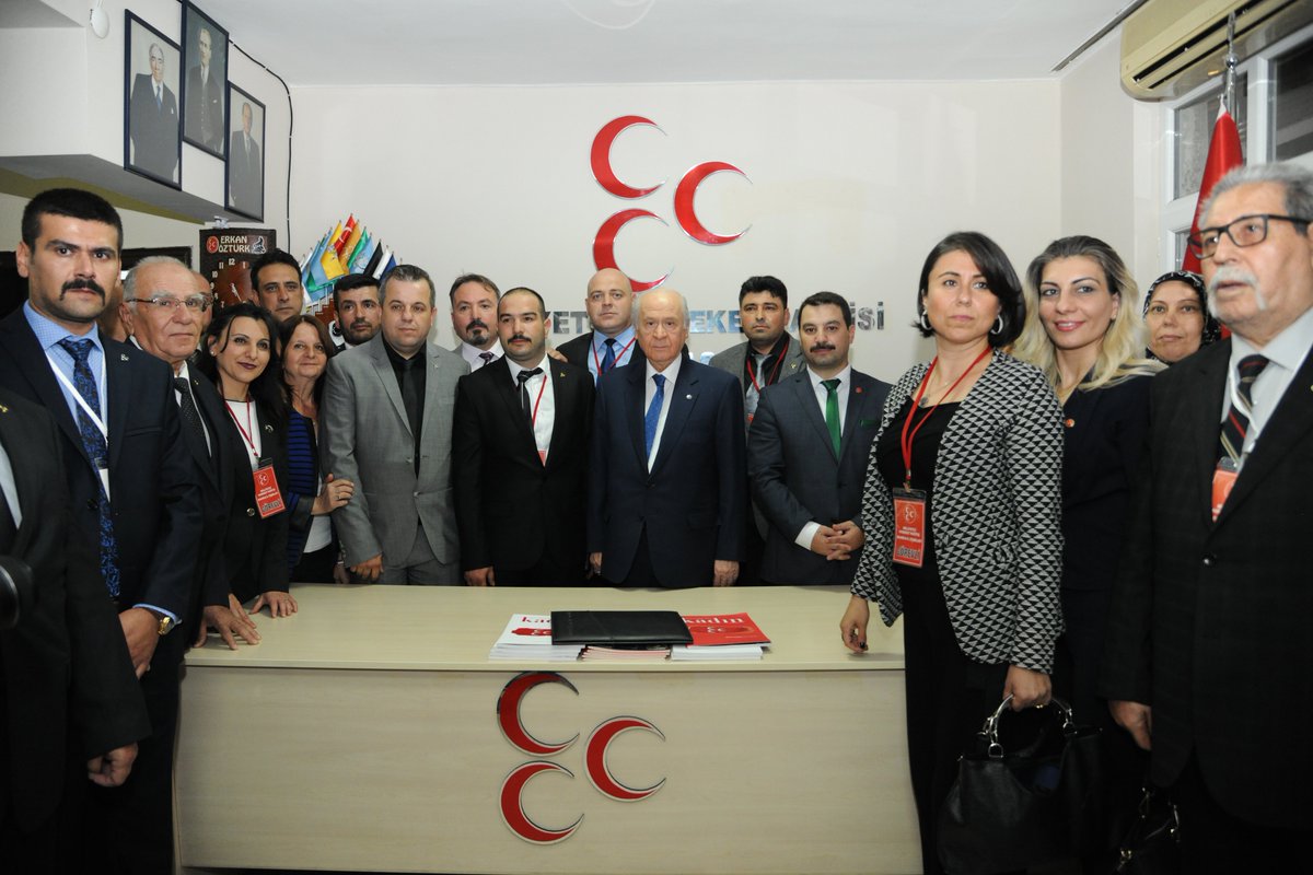 Genel Başkanımız Devlet BAHÇELİ Manisa İL Başkanlığını Ziyaret Etti. (4 Ekim 2017)