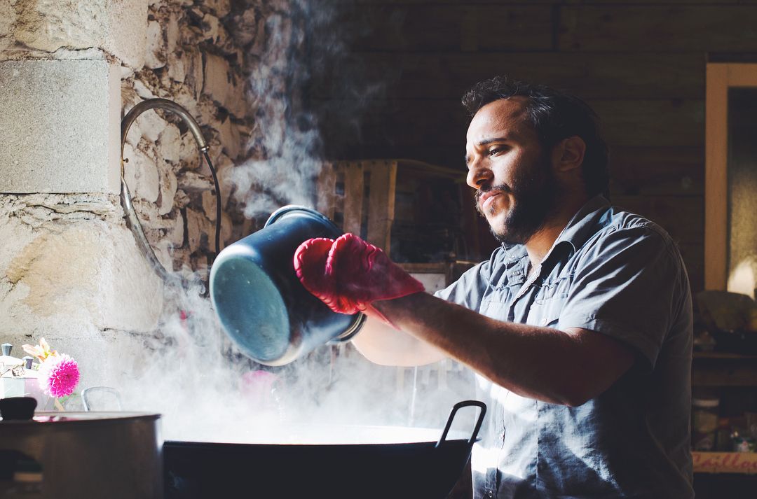 Nomadways's tweet photo. "When I think of what to cook, I think in colours" - Bruno Morera, our #chef! https://t.co/dYAgKeByc1 #SubjectiveMapping https://t.co/PgSkUWxfyV