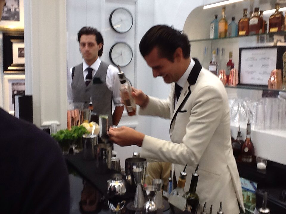 Big thanks to <a href="/merciecaltd/">Mercieca</a> great cocktail show @DrinkUpLND wonderful masterclass <a href="/FairmontHotels/">FairmontHotels</a> loved the Right Word cocktail