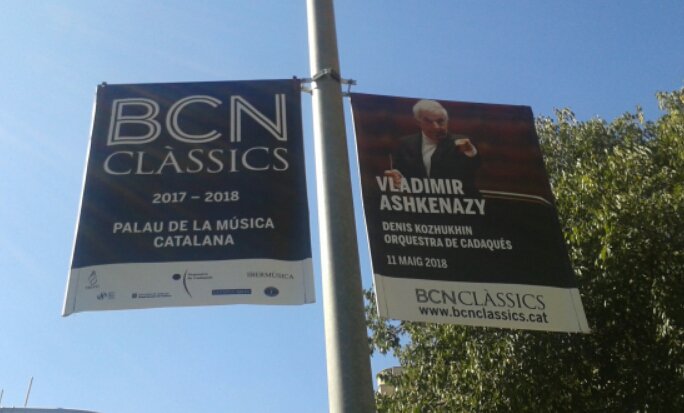 bcnclassics's tweet photo. FES 1 FOTO a una banderola de #BCNClàssics i GUANYA 2 ENTRADES al Palau de la Música Catalana! Més info:
https://t.co/3bhBZRqWIq https://t.co/EaKef6oY1S