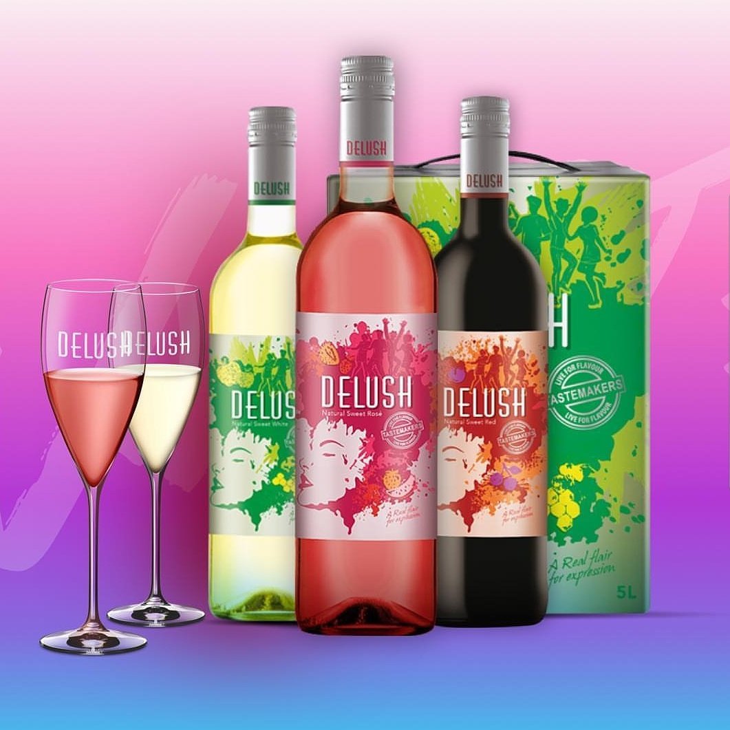 Dillish_lishy's tweet photo. Which is your favourite? I'm definitely a big fan of the white mmmmmh....yummy... #DelushNamibia #DelushWines https://t.co/lVhUDLZ2ev