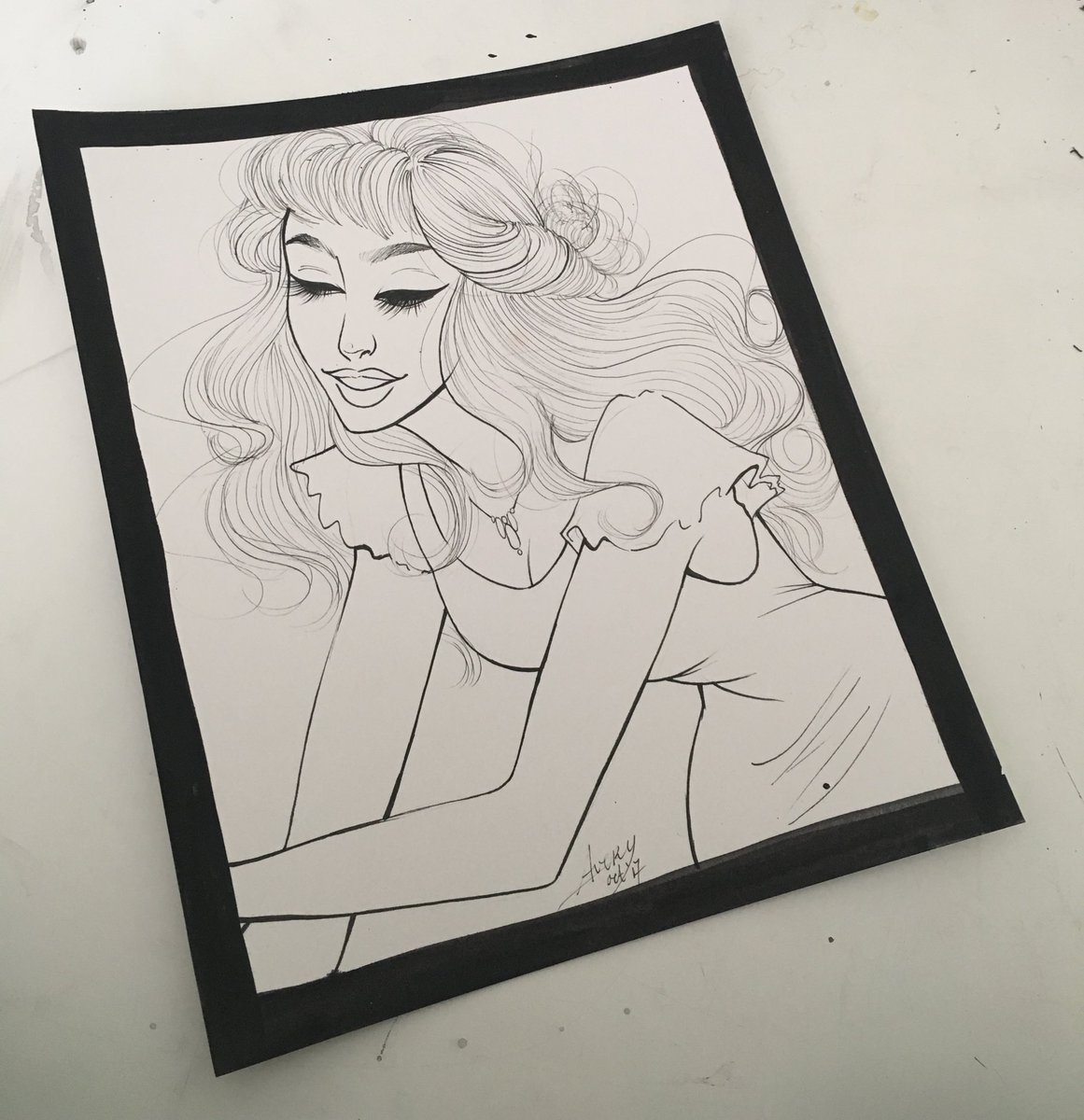 diamondcrowned's tweet photo. late again bc i just FORGET 
#inktober2017 // Day 4 https://t.co/h0X6JQjC5v