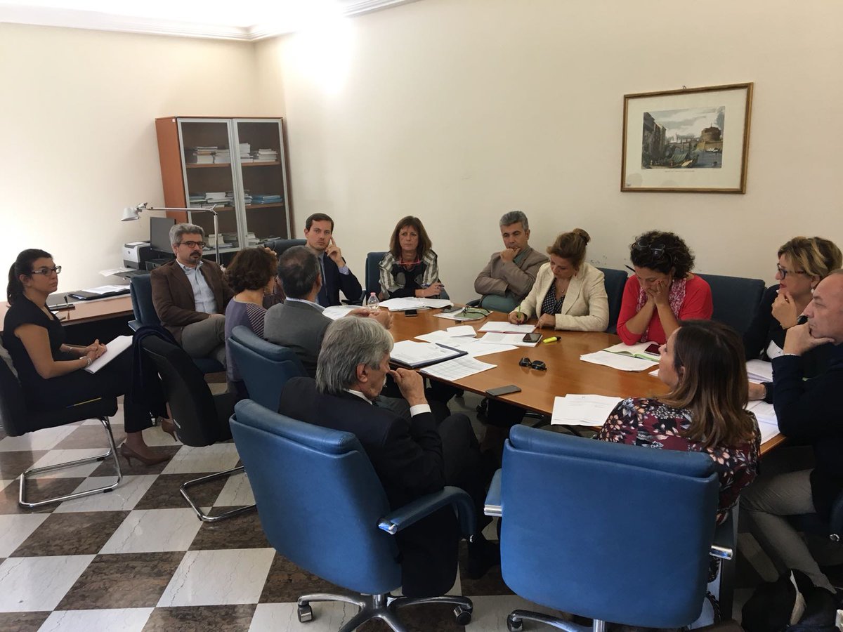 casaitaliagov's tweet photo. #italiasicura incontro in Struttura con @Reg_Campania @minambienteIT e @AgenziaCoesione su interventi di contrasto al #dissesto finanziati con il Patto Territoriale per la #Campania https://t.co/Dg7zHlY5I6