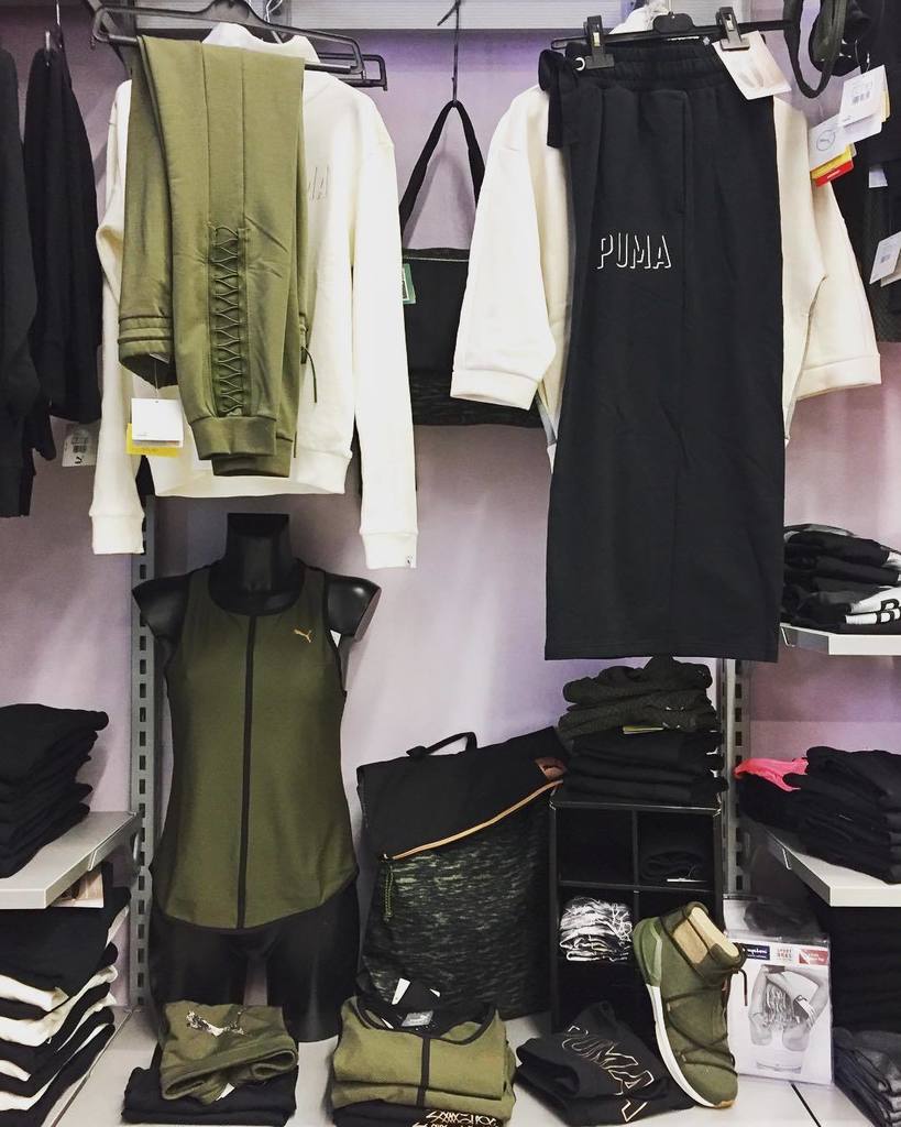 sportlinetorino's tweet photo. Nuova Collezione @puma 😎 
#puma #pumastyle #pumasport #pumasuede #pumaplatform #pumafenty #pumarihanna #pumabyrihanna #pumafierce #pumashoe… https://t.co/ts9BhkECIf