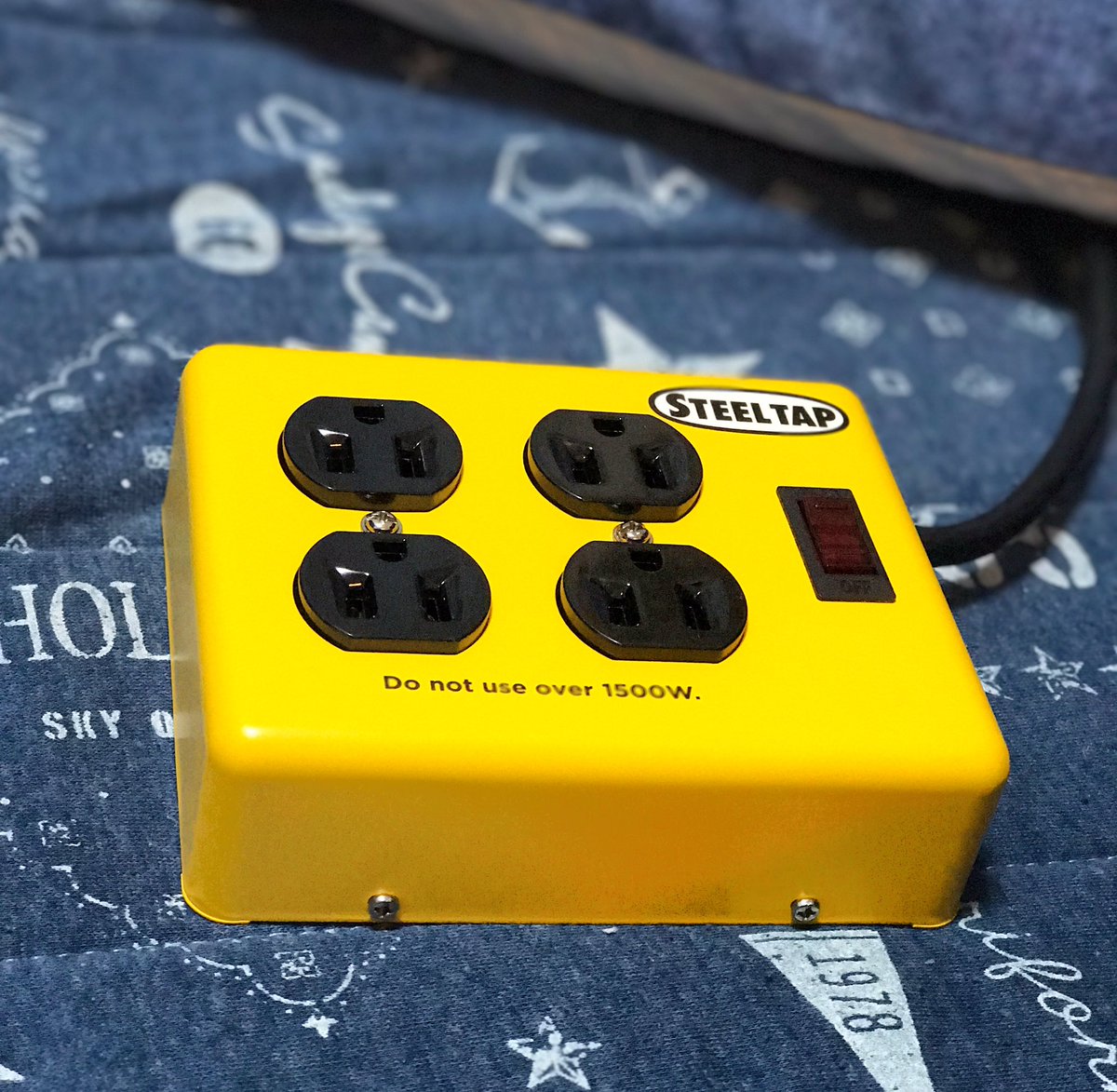 あやタソ 毎日ごはん Sur Twitter Fargoからおしゃれな電源タップ届いた ٩ ˊwˋ و Fargo ファーゴ 電源タップ 延長コード