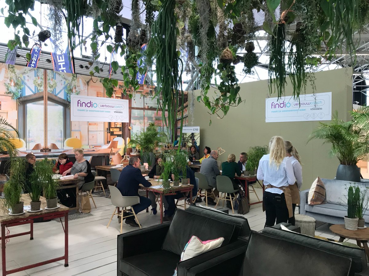 FindioNL's tweet photo. Kom langs bij de Findio Verbouwcoach op de vt wonen&amp;design beurs en laat je adviseren en inspireren. Kijk ook op https://t.co/2nElRf3Exf https://t.co/DVL0WnhioY