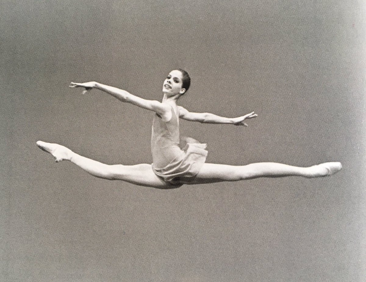 Darcey Bussell on Twitter: "17 years old - blast from the past! Happy World  Ballet Day Dx #worldballetday2017 #worldballetday… "