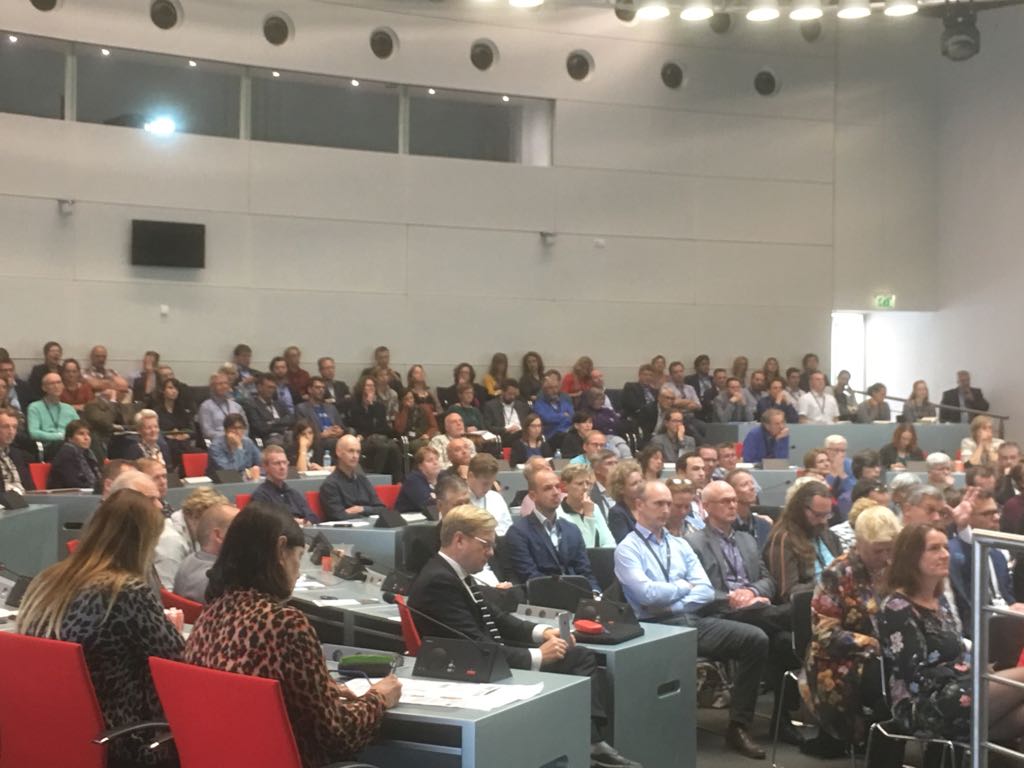 VVMBureau's tweet photo. Volle zaal vandaag bij #DVDO2017 #Omgevingswet. https://t.co/XkP4tsay7X